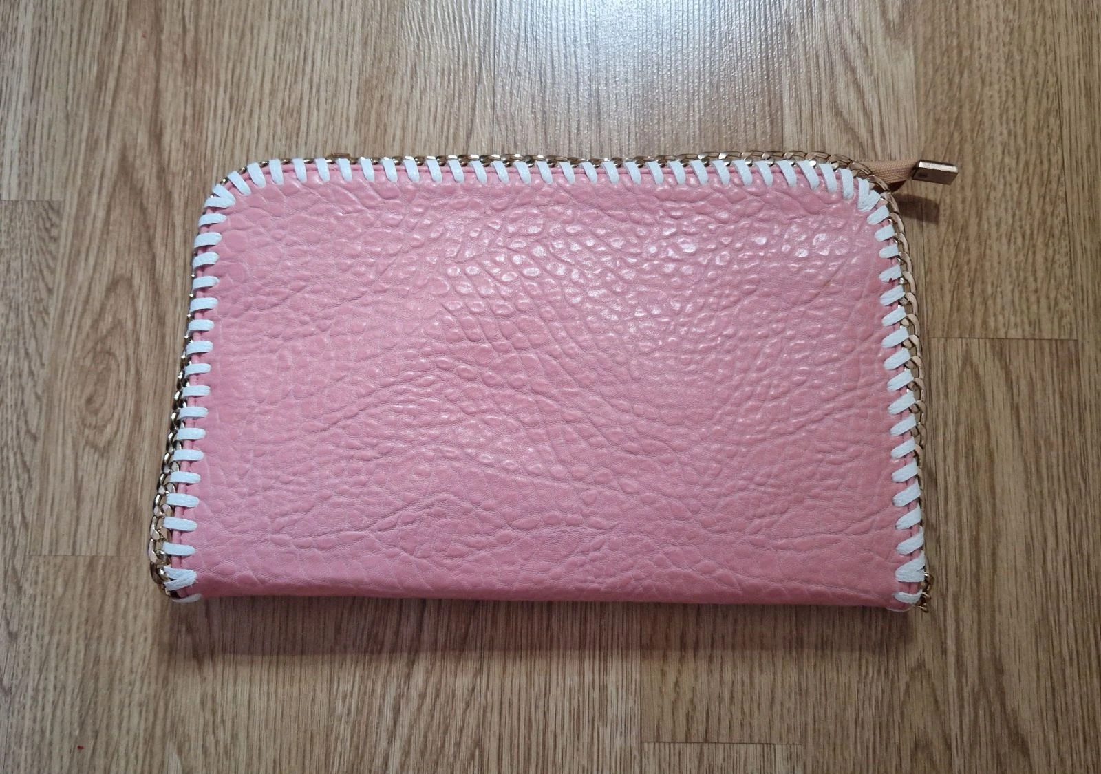 Bolso rosa Collett bandolera y clutch 2en1 dorado – photo 2